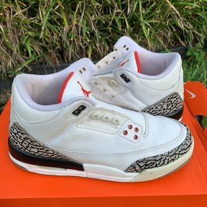 AIR JORDAN 3 RETRO ‘WHITE CEMENT’ SIZE 5.5